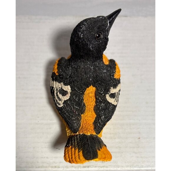 Handcrafted Resin Baltimore Oriole Realistic Bird Figurine 4" Long 2.5" Tall - Picture 4 of 9